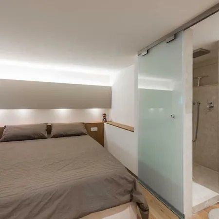 Apartamento Charming Loft Nel Centro Citta-wifi Bari